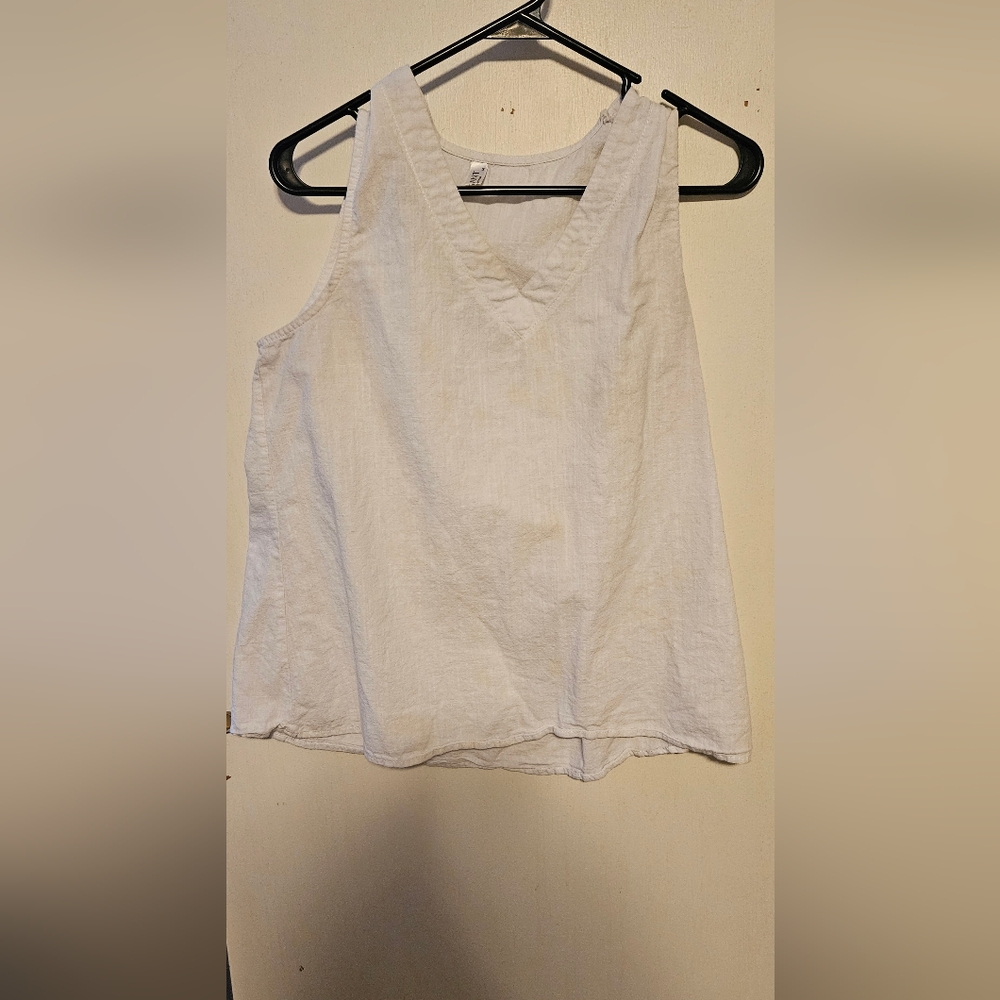 White Sleeveless Women's Top